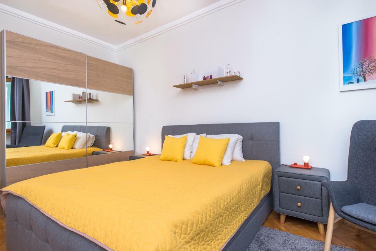 Designer & Luxurious, Business, One Bedroom Apartment In Top Central Sofia By Flat Mаnager エクステリア 写真