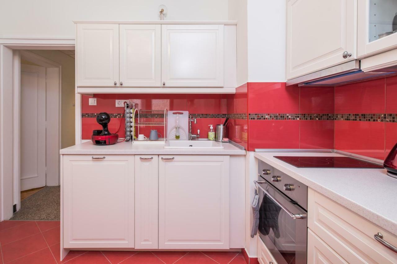 Designer & Luxurious, Business, One Bedroom Apartment In Top Central Sofia By Flat Mаnager エクステリア 写真